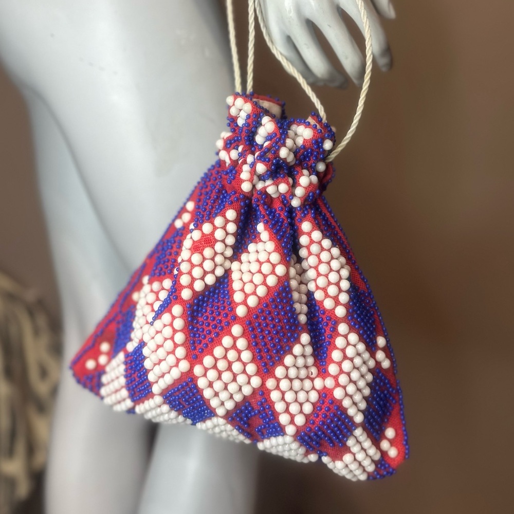 Vintage beaded drawstring purse